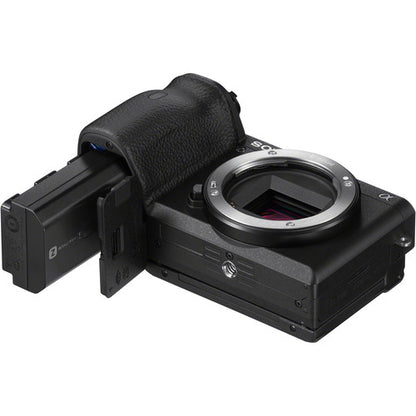 Sony a6600 Mirrorless Camera with 18-135mm f/3.5-5.6 Lens
